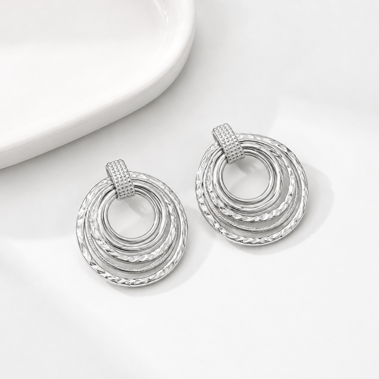 Boucles d’Oreilles Cercles Entrelacés