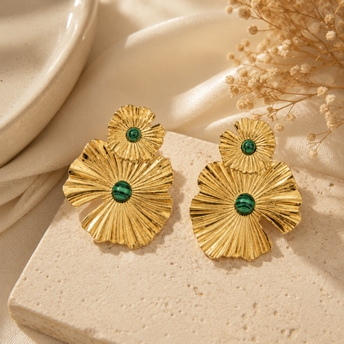 Boucles d’Oreilles Fleurs Dorées & Vertes