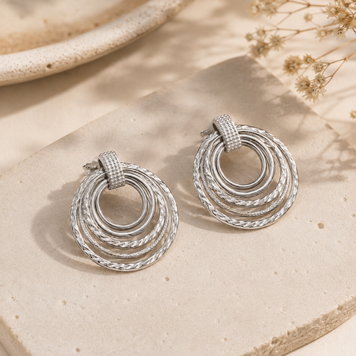 Boucles d’Oreilles Cercles Entrelacés