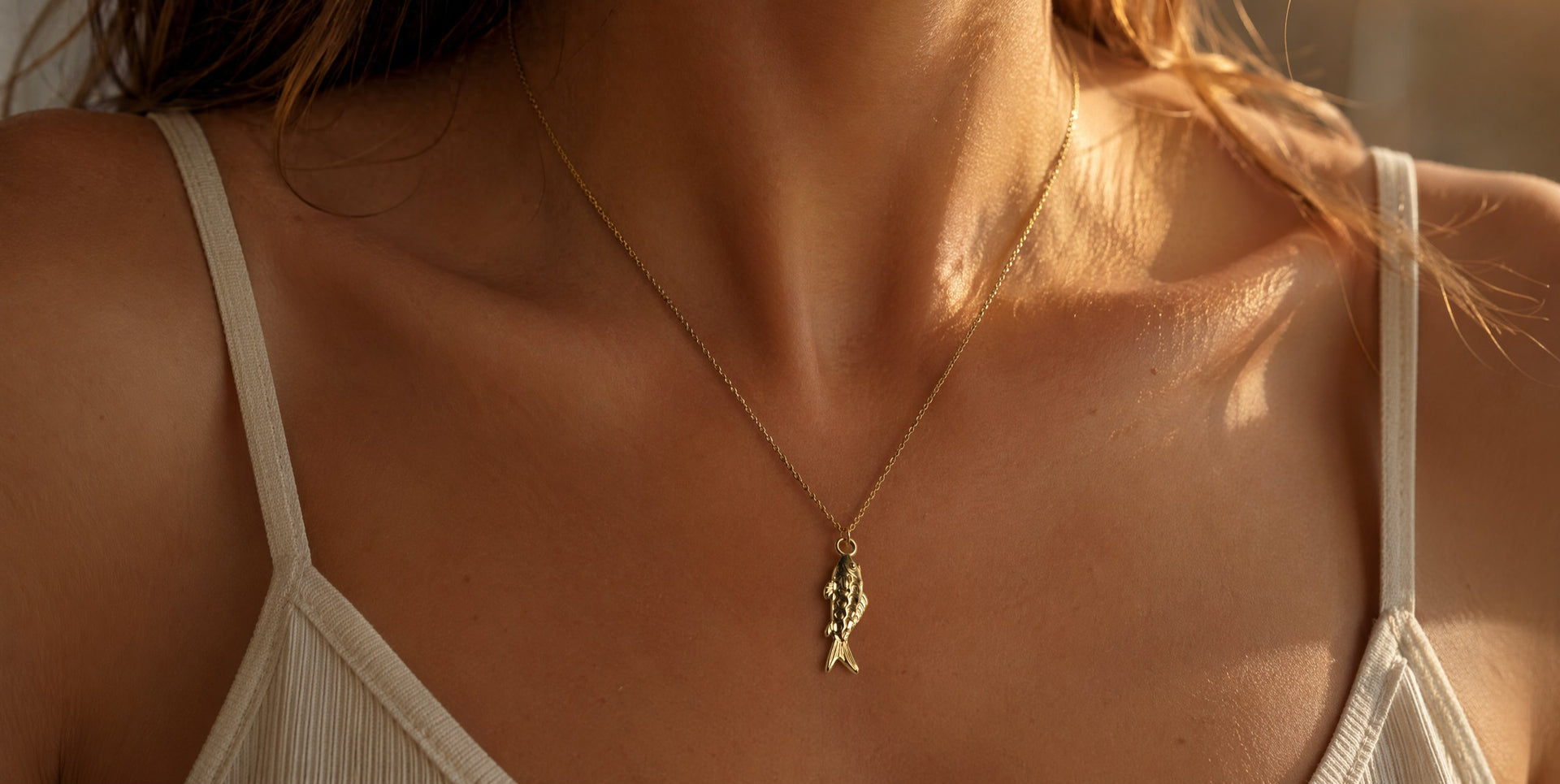COLLIER POISSON KOÏ DORÉ