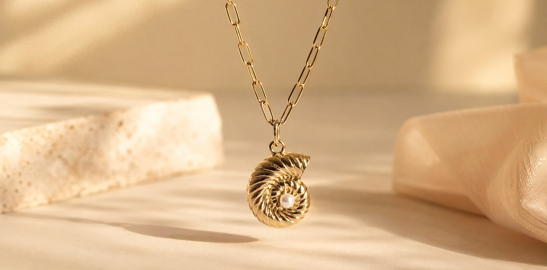 COLLIER FOSSILE PERLÉ