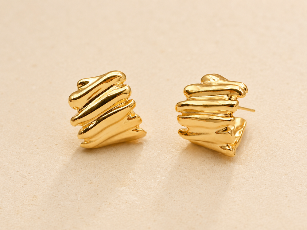 BOUCLES D'OREILLES SCULPTURALES