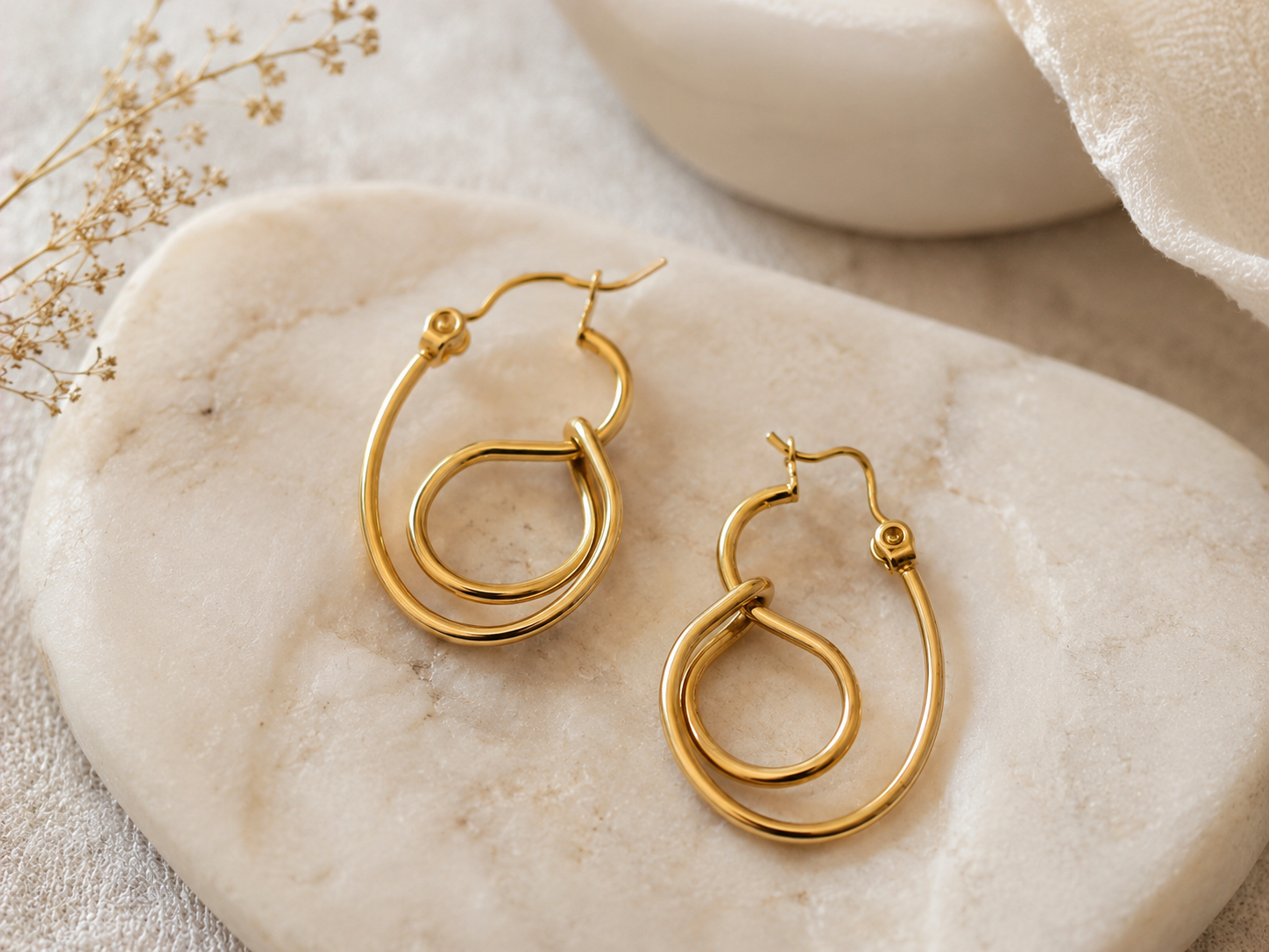 BOUCLES D'OREILLES CRÉOLES FLUIDES