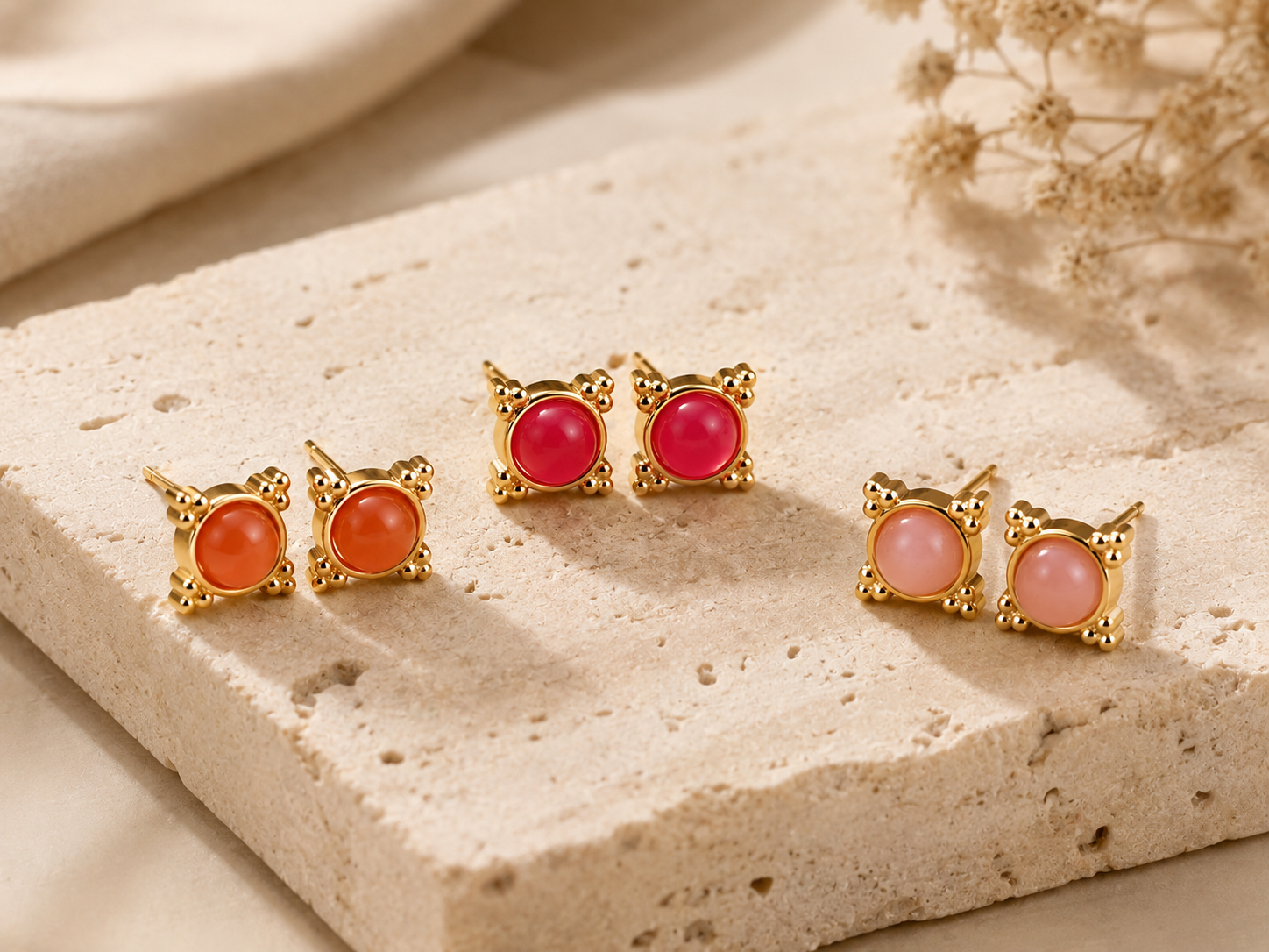 BOUCLES D’OREILLES PIERRE COLORÉE