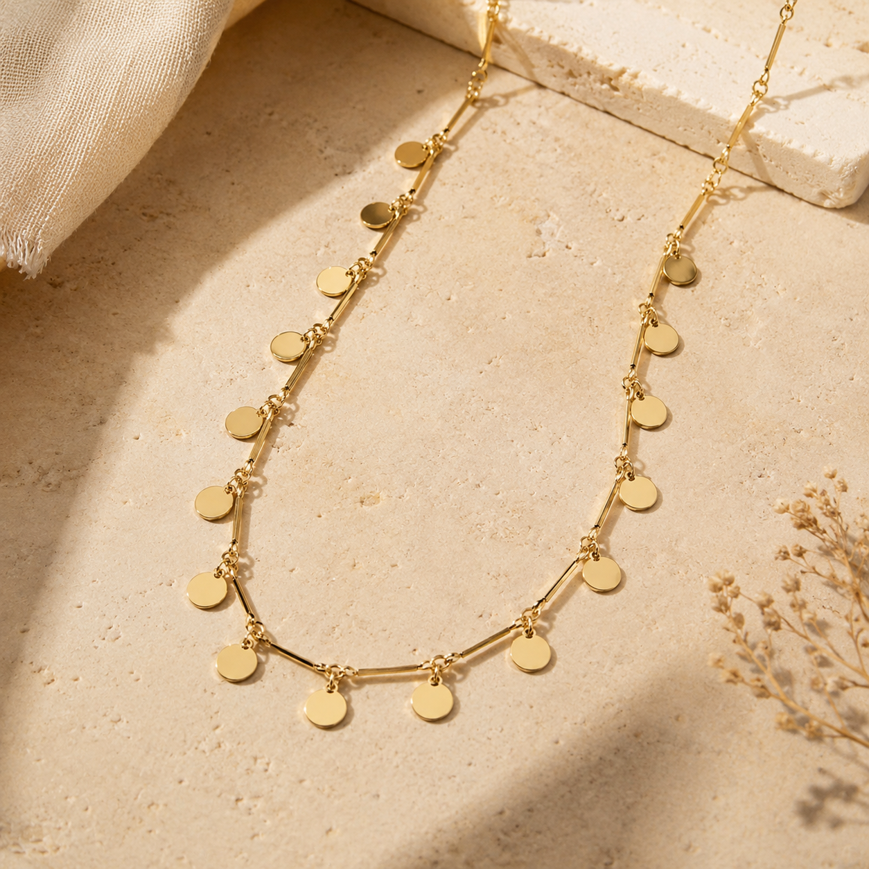 COLLIER PIÈCES DORÉES