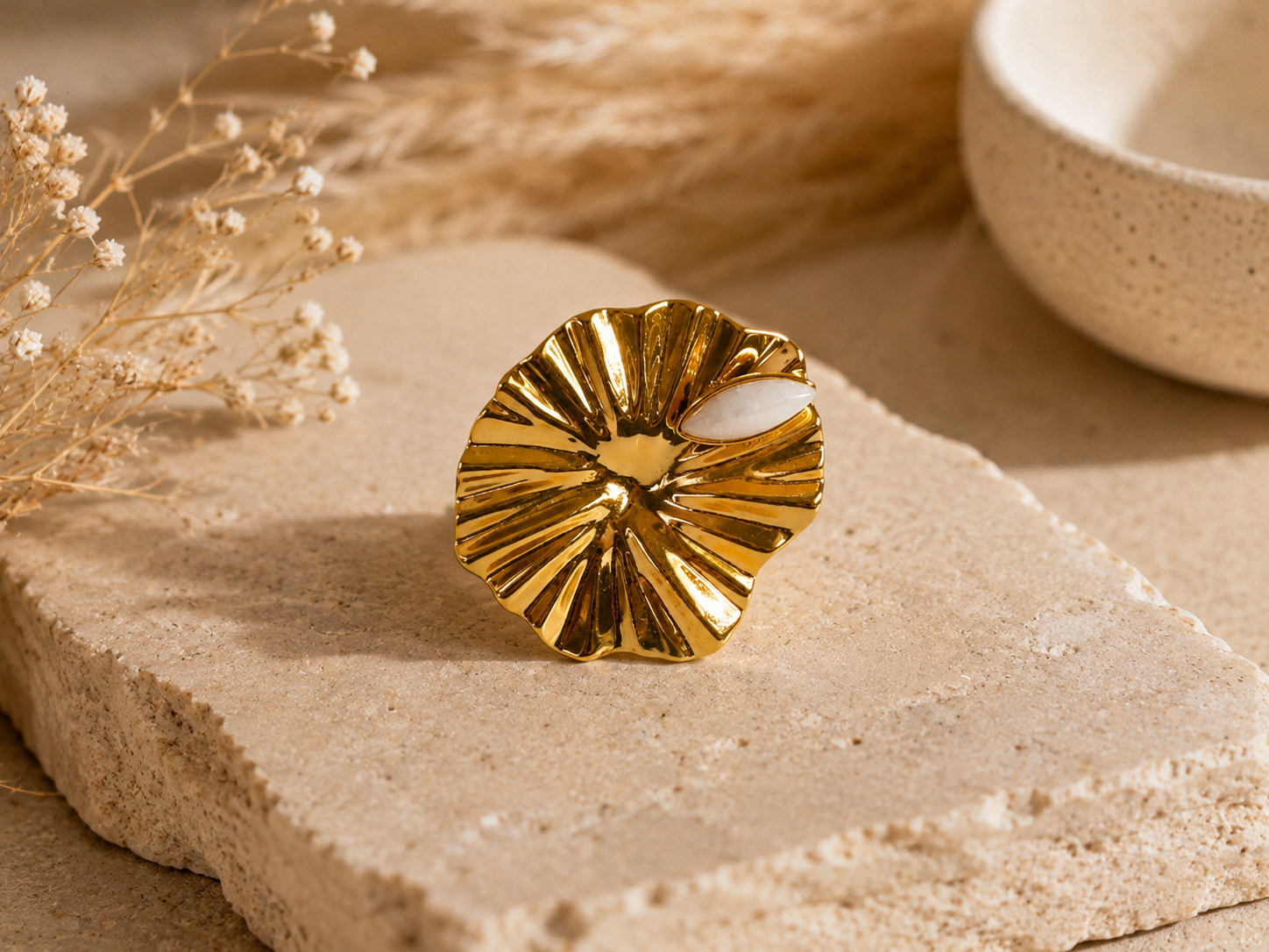 BAGUE NACRE SOLAIRE
